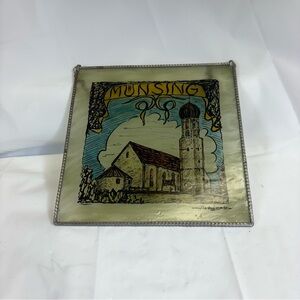 MUNSING Decorative Vintage Wall Plaque - Cream, Blue, Brown